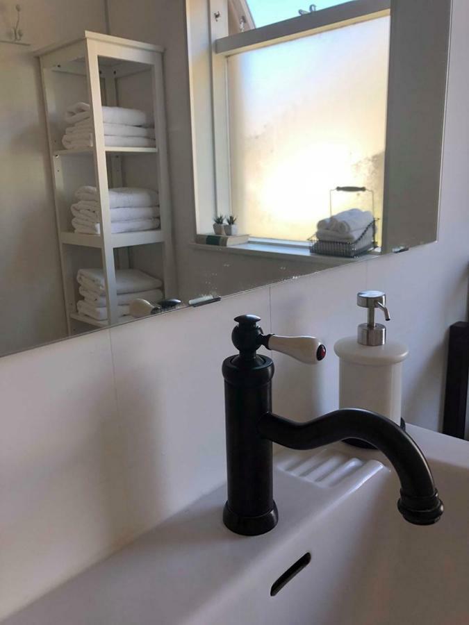 Guesthouse Stekkabol Patreksfjordur Eksteriør bilde